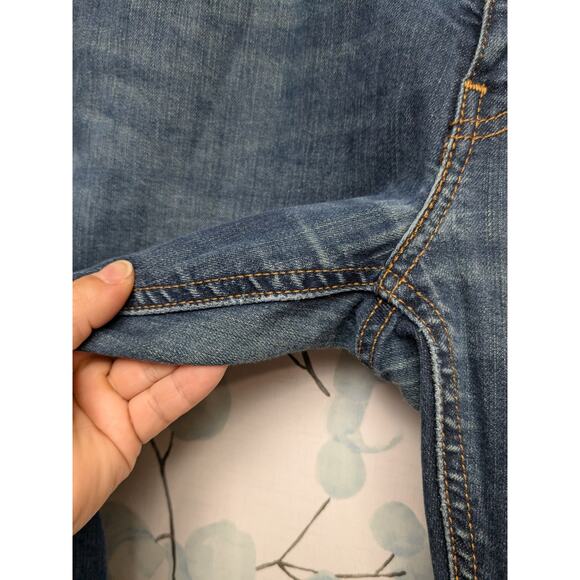 Levi's 541 Men's Size 36x34 Tapered Fit Jeans Blue Dark Wash Denim Distressed - Picture 5 of 11